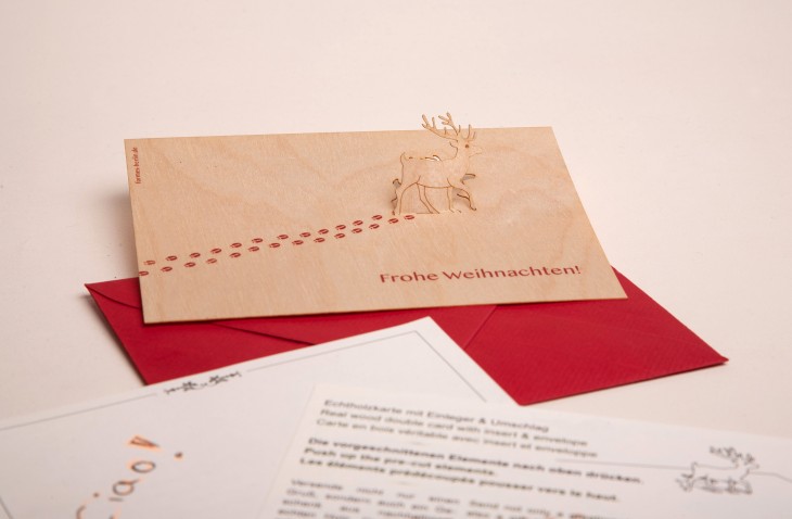 Reindier, Bald ist Weihnachten - Wooden Greeting Card with Pop Up Motif - birch