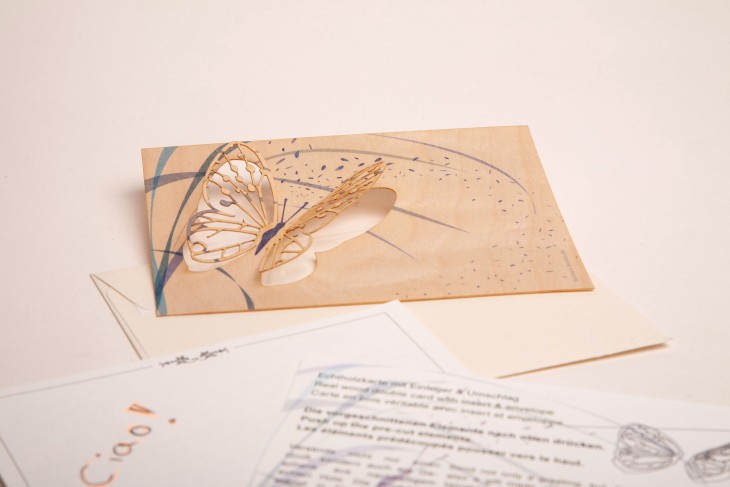 Schmetterling - Holzgrußkarte mit PopUp-Motiv - Birke